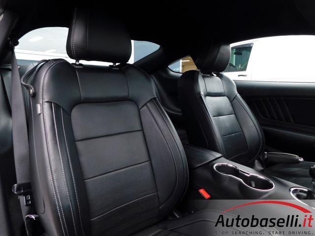 FORD Mustang COUPÉ FASTBACK 2.3 ECOBOOST 317CV