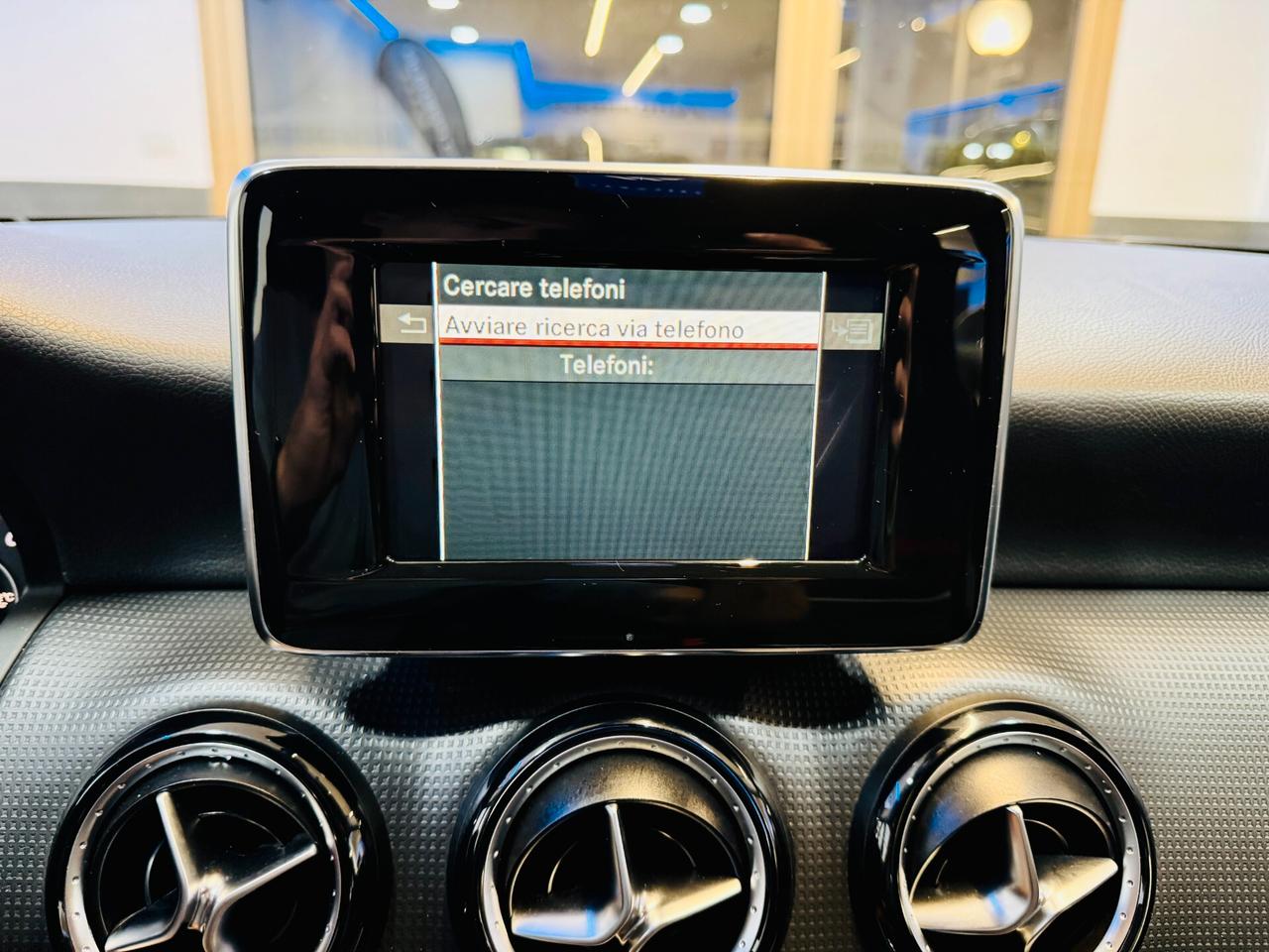 Mercedes-benz A 180d 109Cv Sport - Navi / Autom.