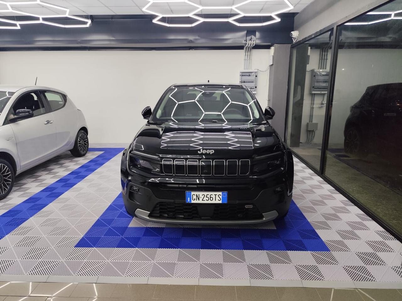 Jeep Avenger 1.2 Turbo 100 CV Summit