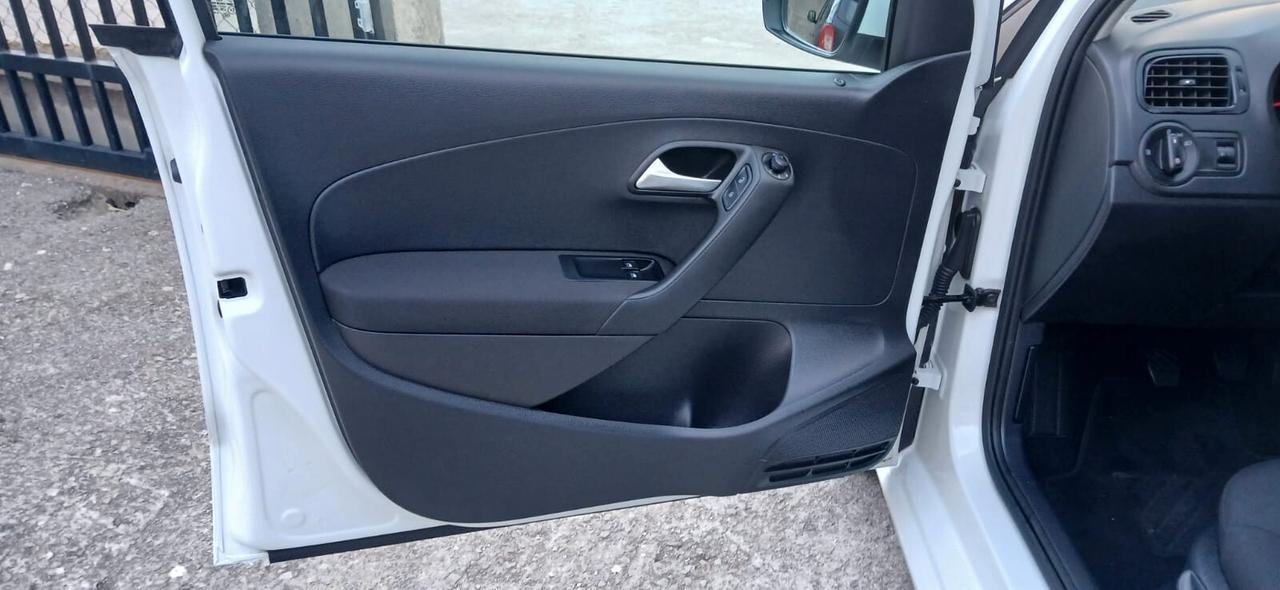 Volkswagen Polo 1.0 MPI 5p. Business Trendline - 2016