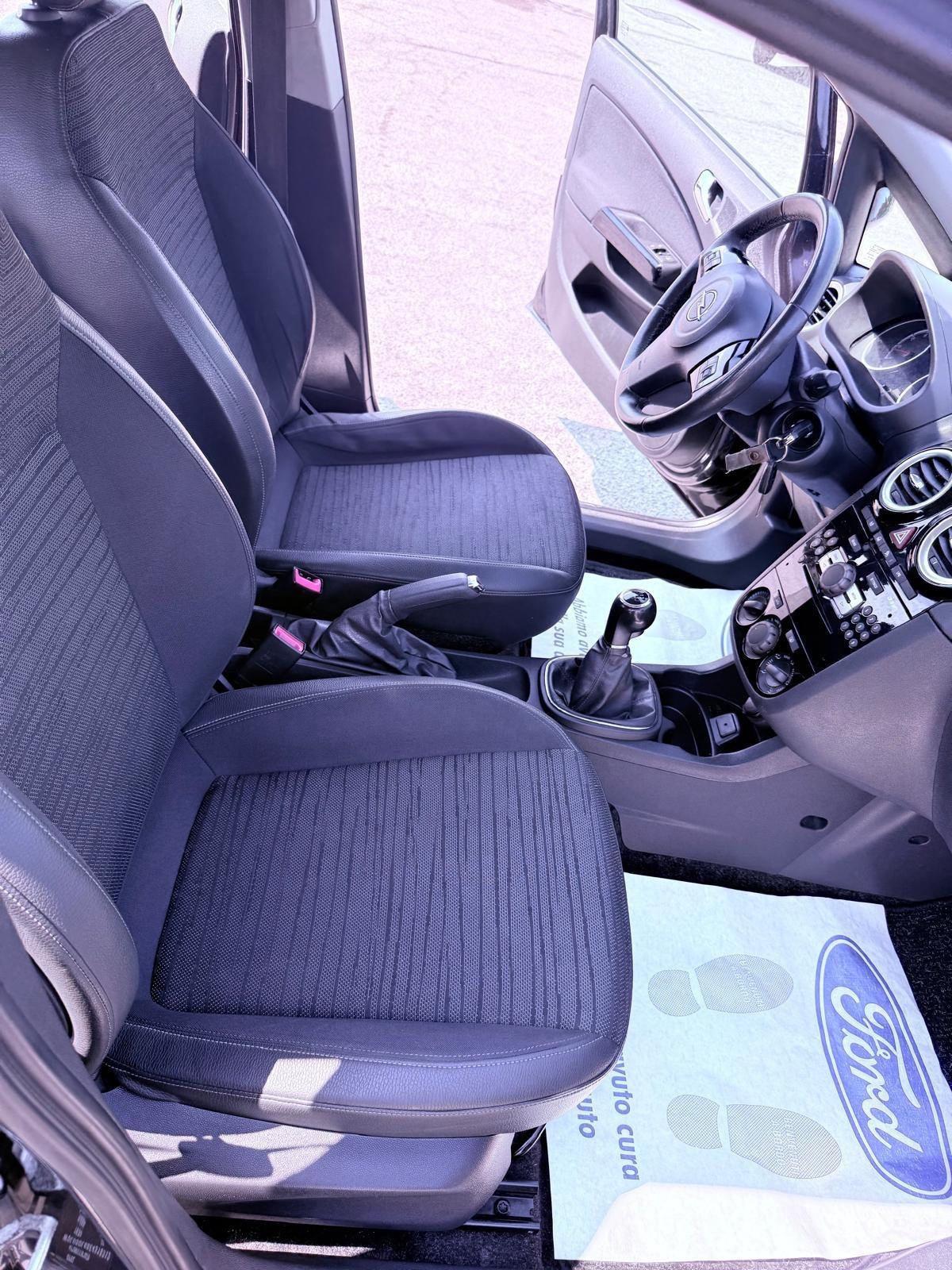 Opel Corsa 1.2 85CV 5 porte GPL-TECH Edition