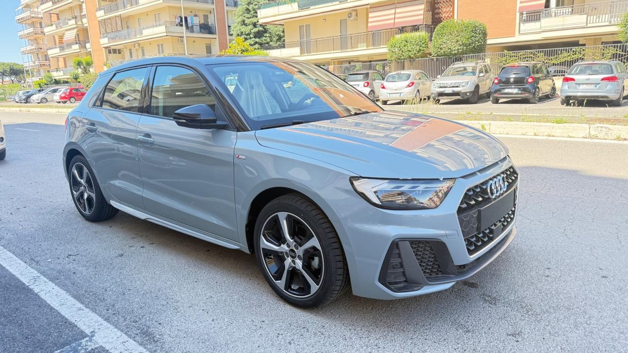 Audi A1 SPB 30 TFSI S tronic line edition LED NAVI KAMERA CERCHI 17 PDC BLUETOOTH NUOVA