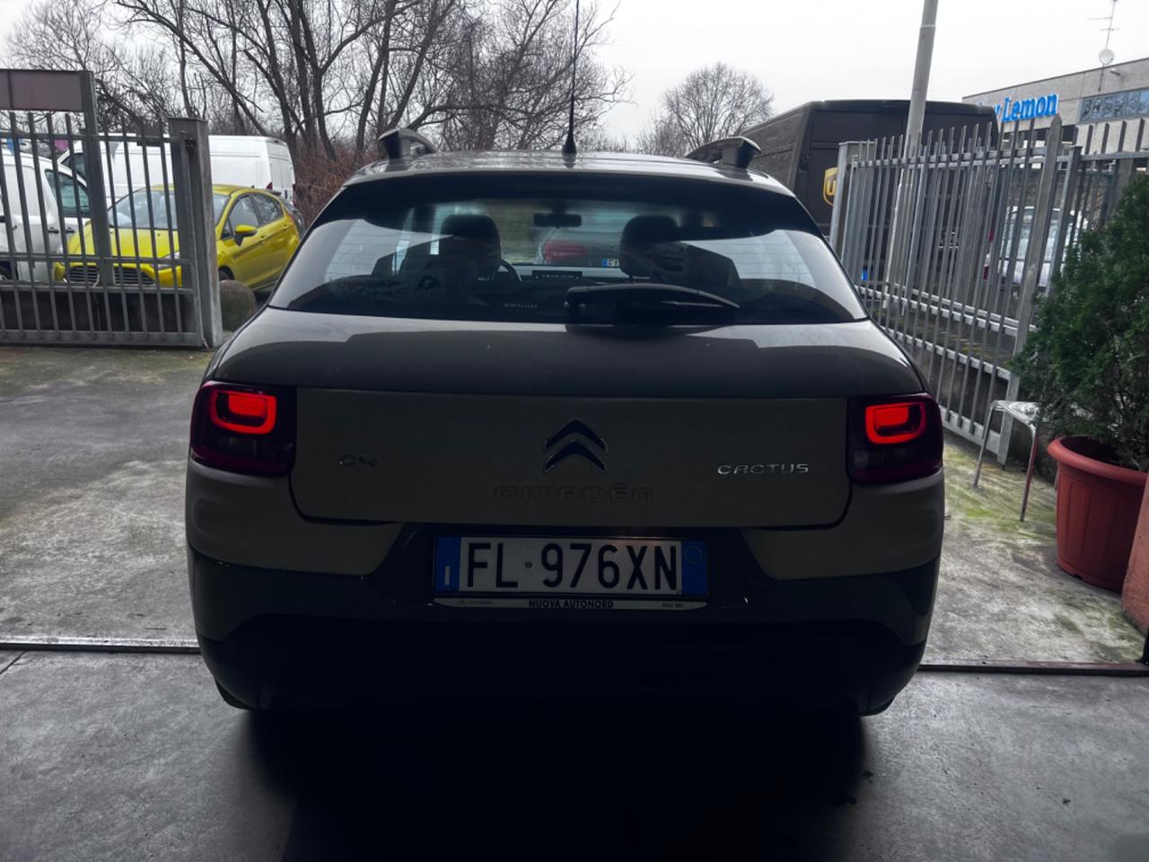 Citroen C4 Cactus PureTech 75 Feel tetto navi telecamera