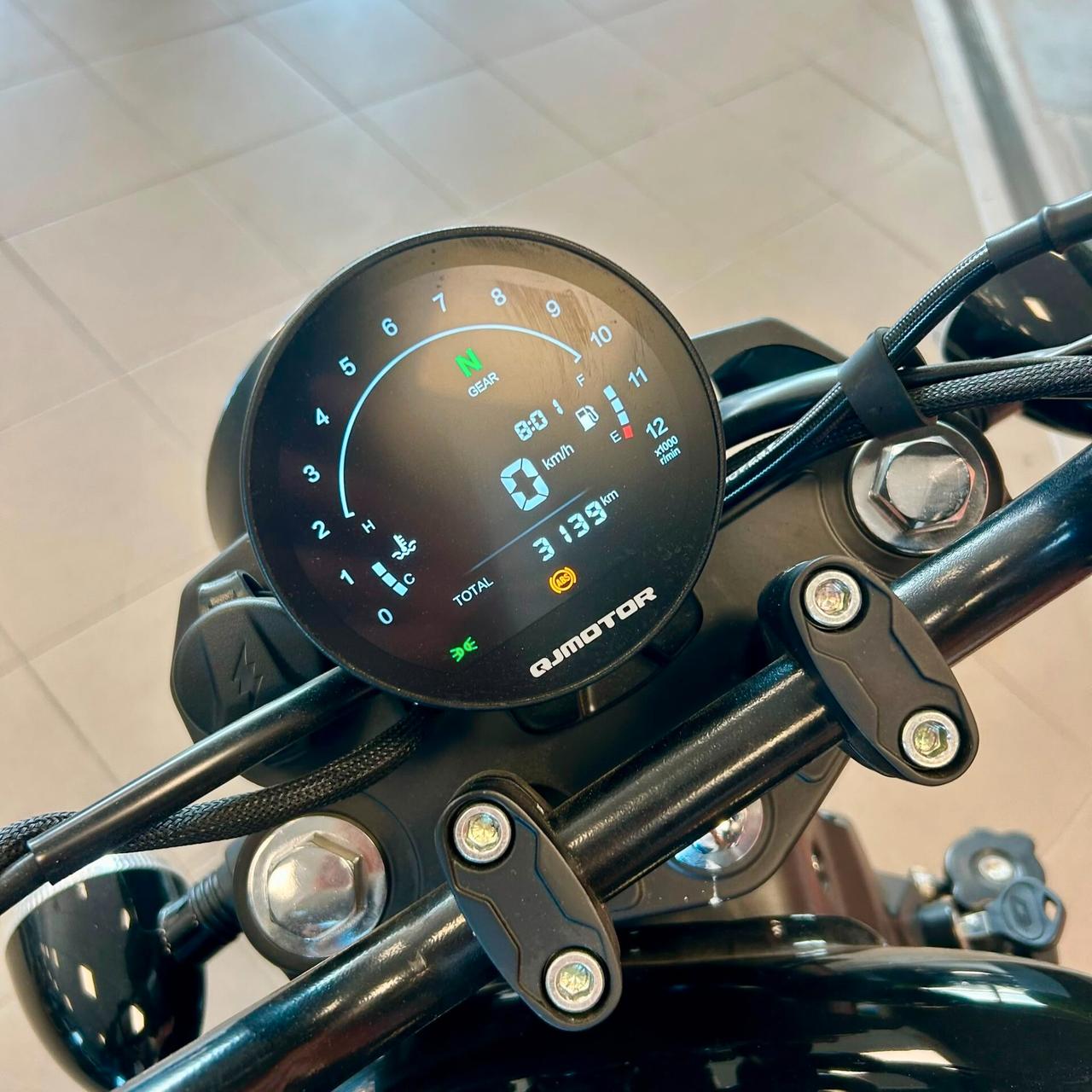 Qj Motor SRV 125