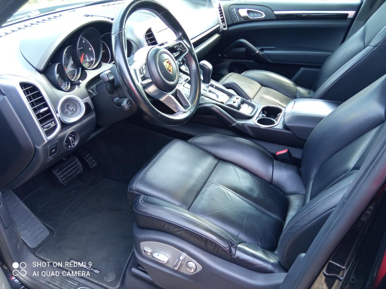 Porsche Cayenne 3.0 Diesel Platinum Edition 263CV TETTO APRIBILE
