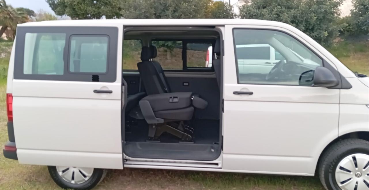 Volkswagen Transporter 2.0 TDI 110CV PL Kombi Business 9 Posti