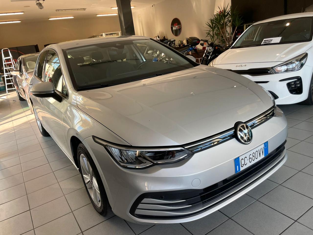 Volkswagen Golf 1.0 TSI EVO Life