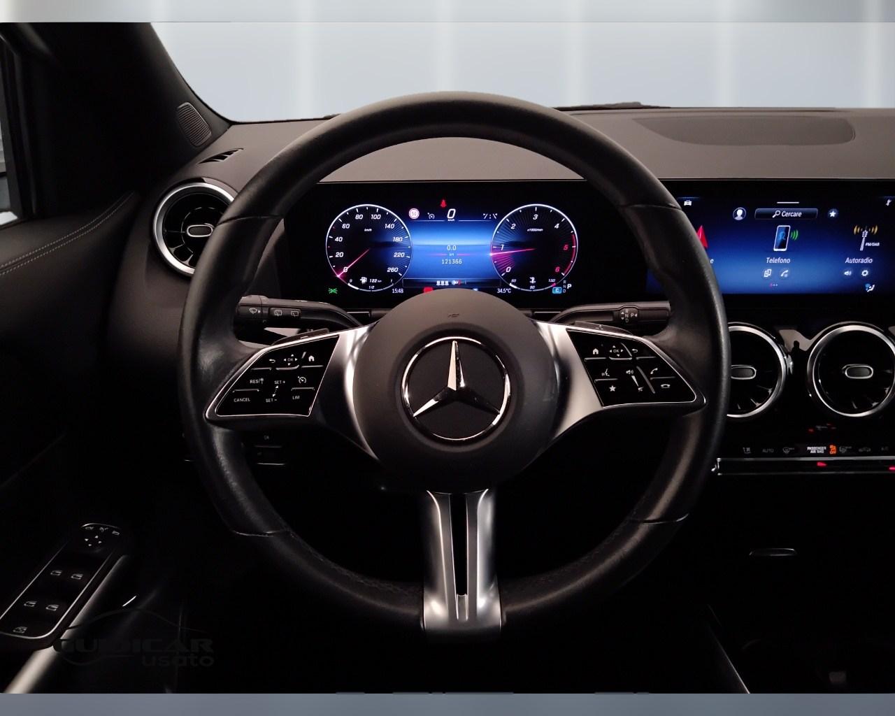 Mercedes-Benz GLA-H247 2023 - GLA 180 d Progressive Advanced auto