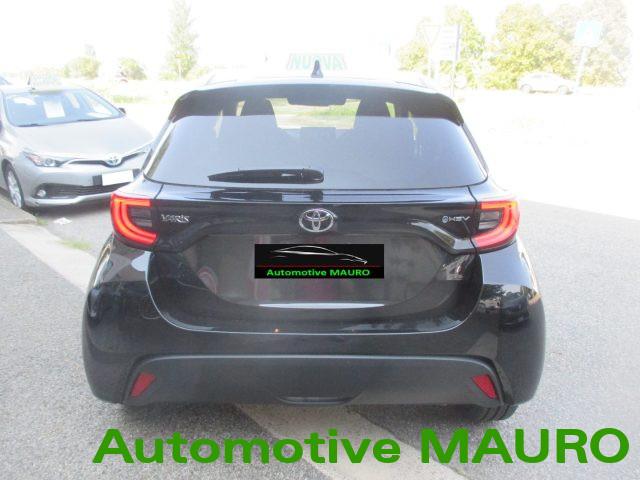 TOYOTA Yaris 1.5 Hybrid 5 porte Icon - NEOPATENTATI