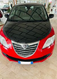 Lancia Ypsilon 1.2 69 CV 5 porte S&S Silver