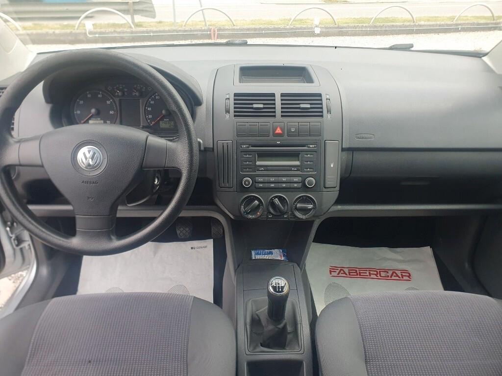 Volkswagen Polo 1.4/80CV 16V 5p. Comfortline