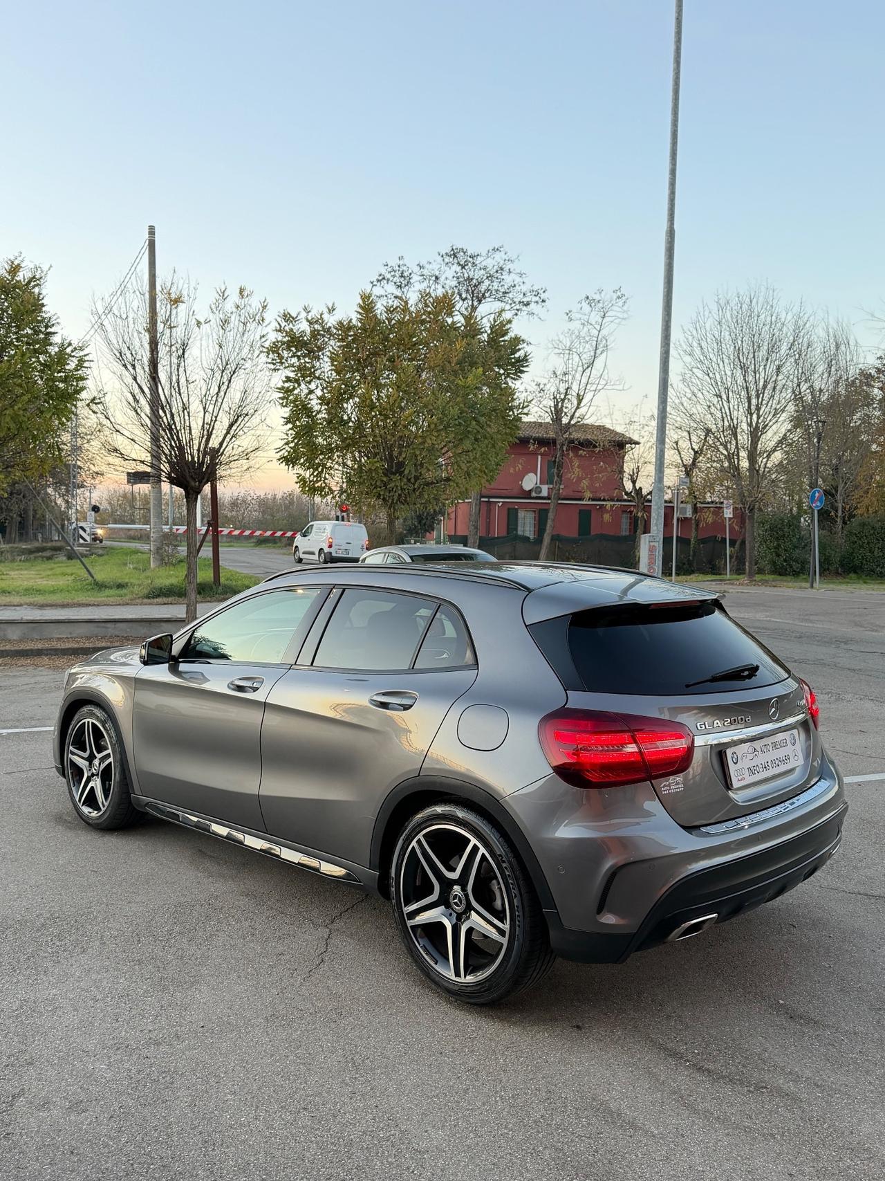Mercedes-benz GLA 200 d Automatic 4Matic Premium