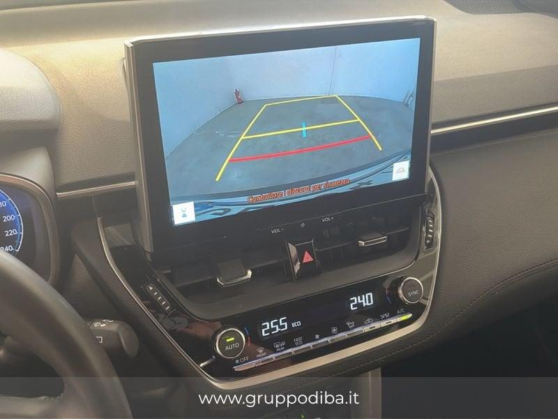 Toyota Corolla Cross 2.0h Trend fwd 197cv e-cvt
