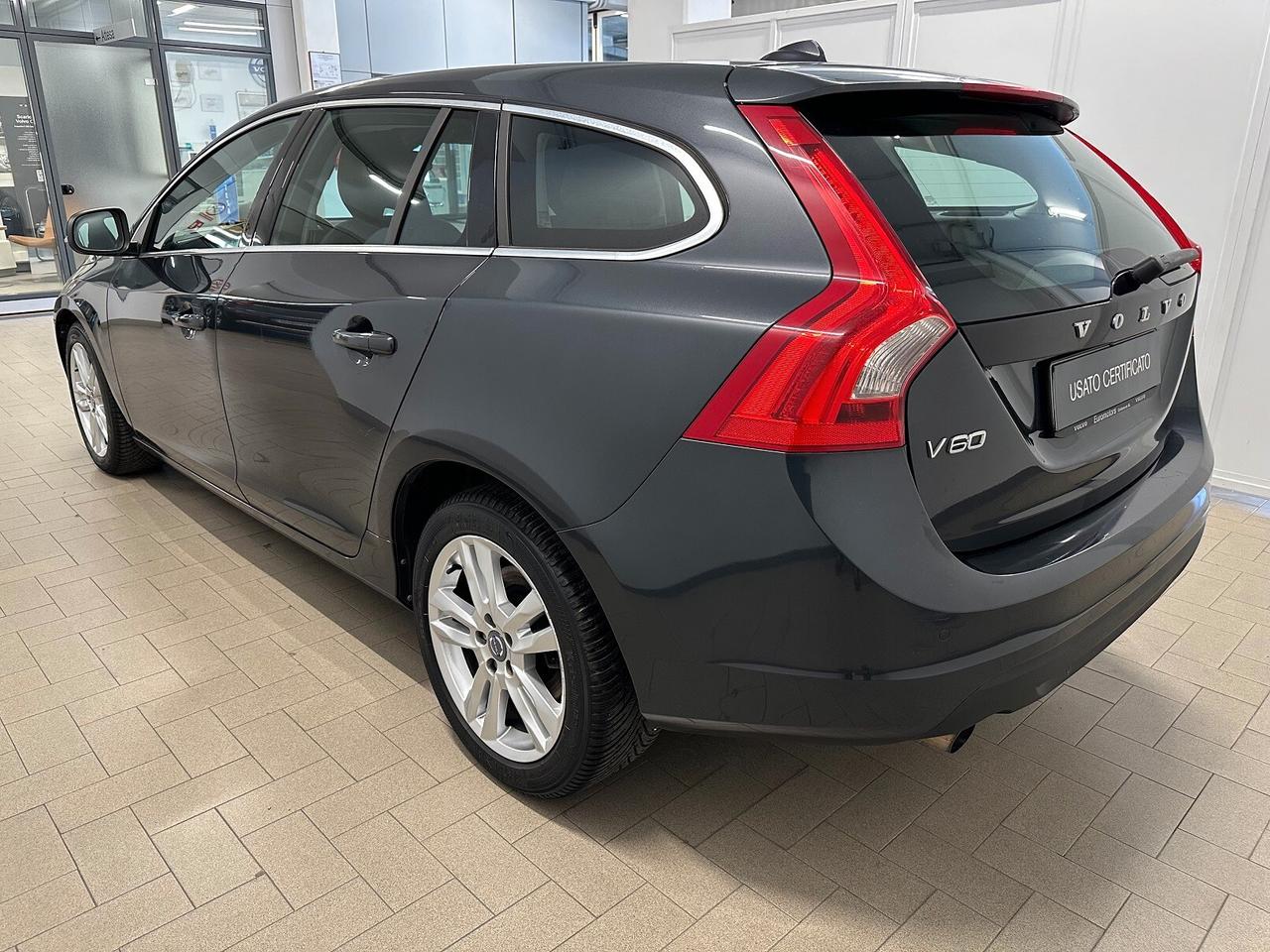 Volvo V60 DRIVe Momentum