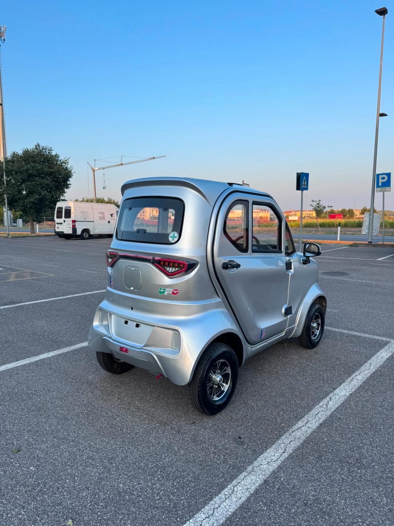 UFO Magnum Ecobike F4 scooter elettrico