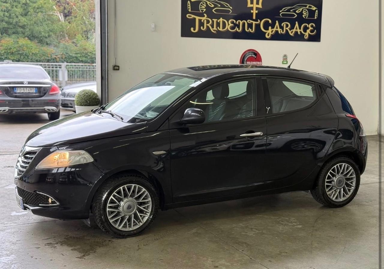 Lancia Ypsilon 1.0.9 85 CV 5 porte GPL