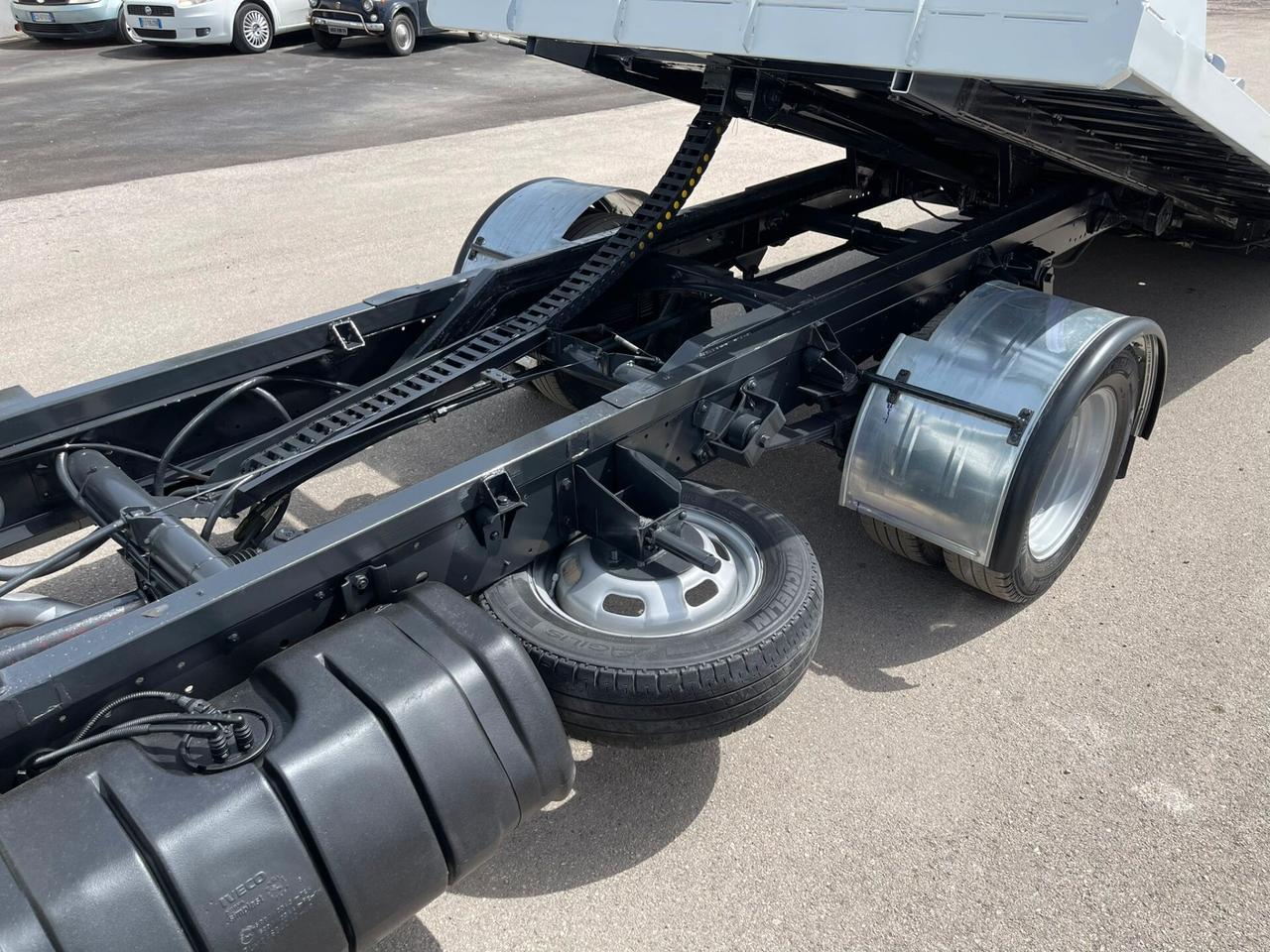 IVECO DAILY 35 C 13 CARRO ATTREZZI