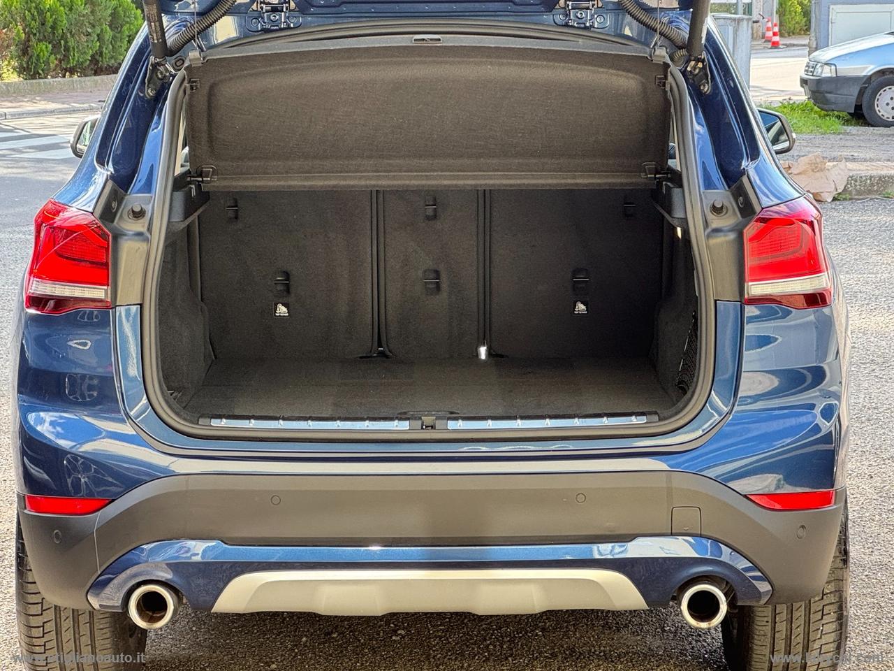 BMW X1 xDrive18d xLine Head-up display