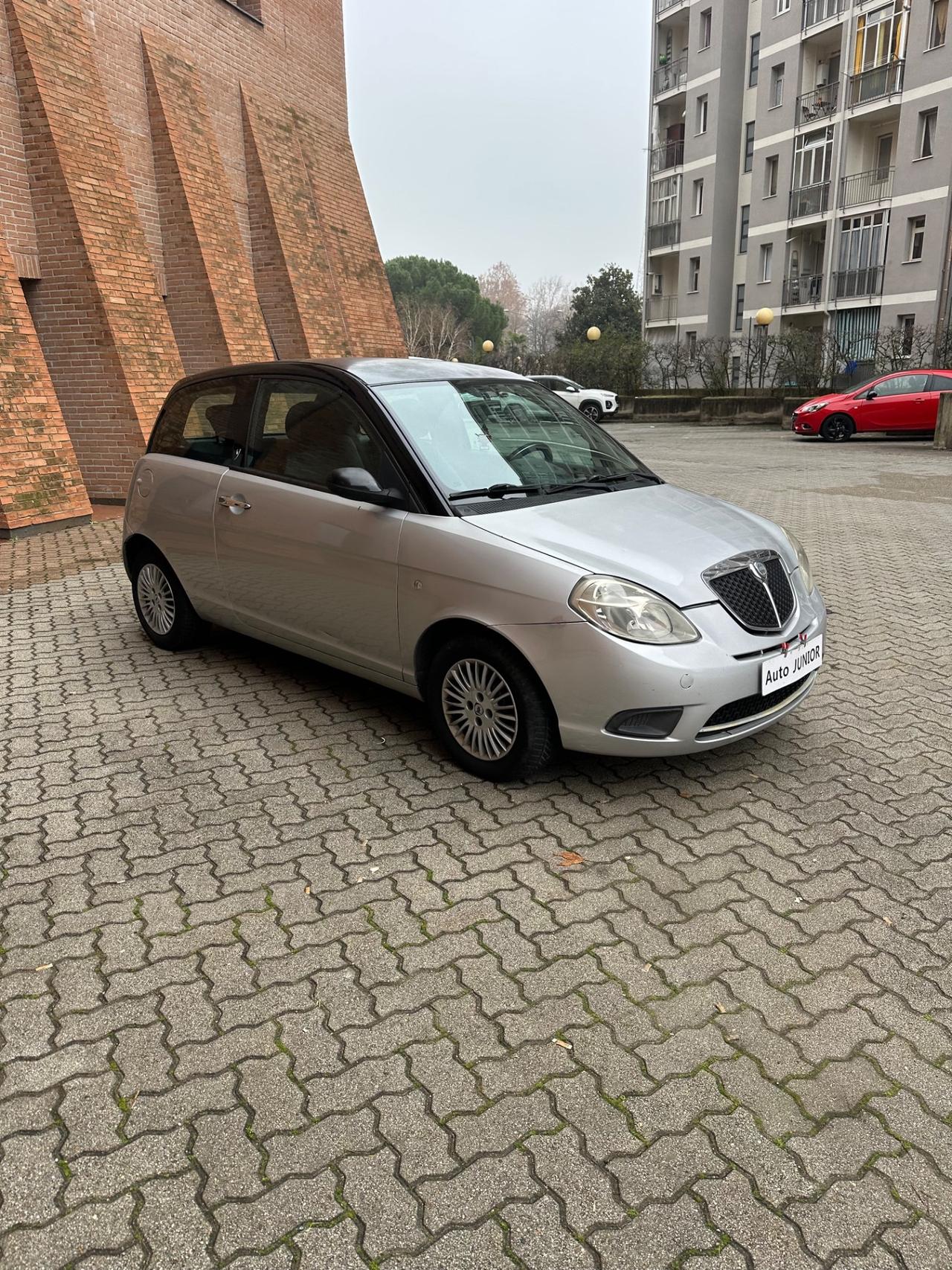 Lancia Ypsilon 1.2 Argento