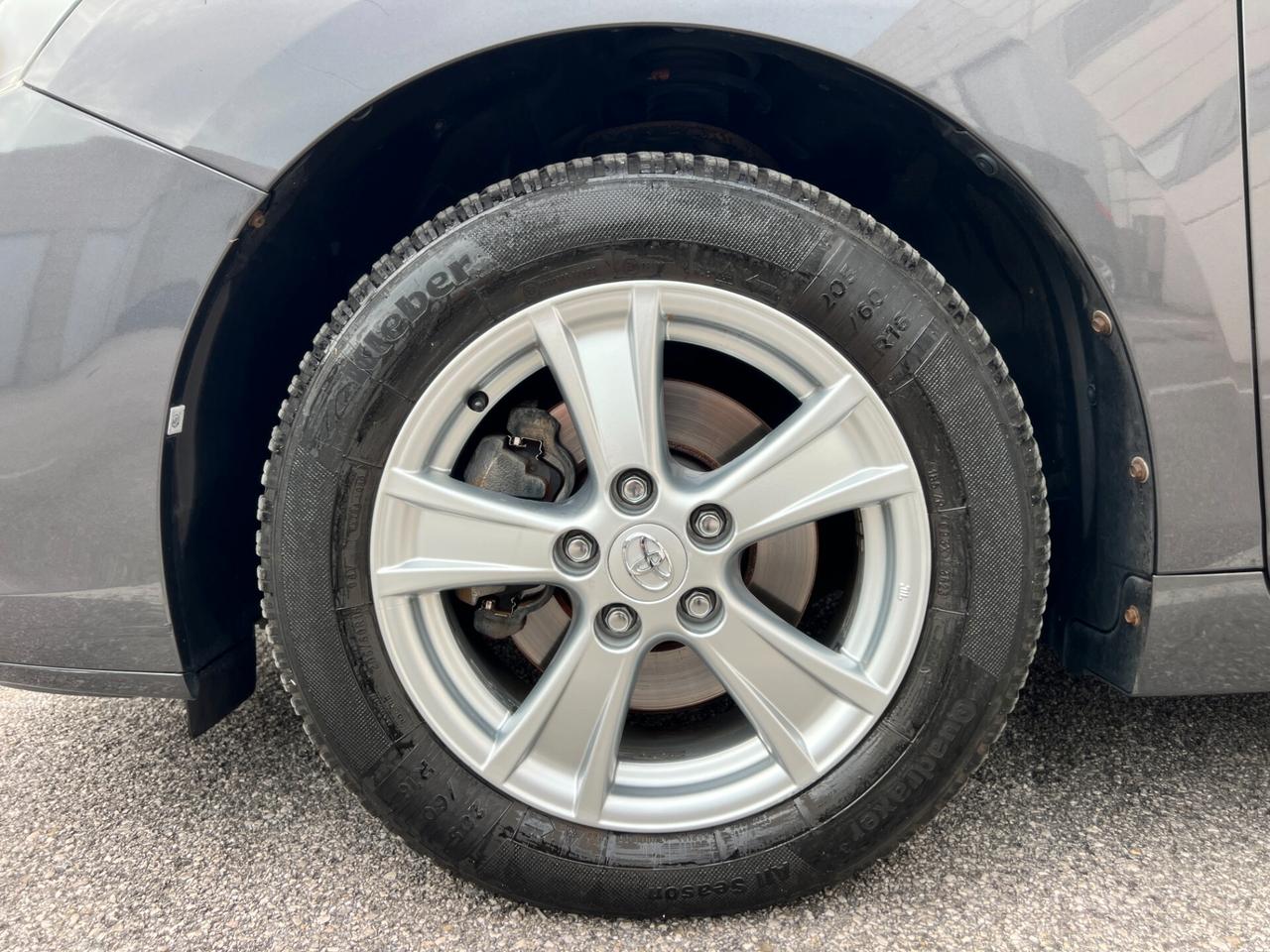 Toyota Verso 2.0 D Sol