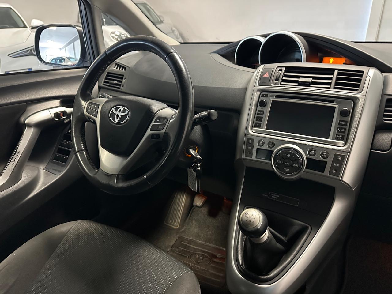 TOYOTA VERSO 2.0 D 7 POSTI 126CV PRONTA CONSEGNA