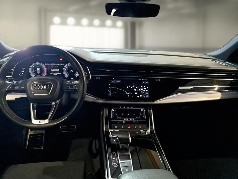 AUDI Q8 45 TDI MHEV 170kW quattro tiptronic Sport