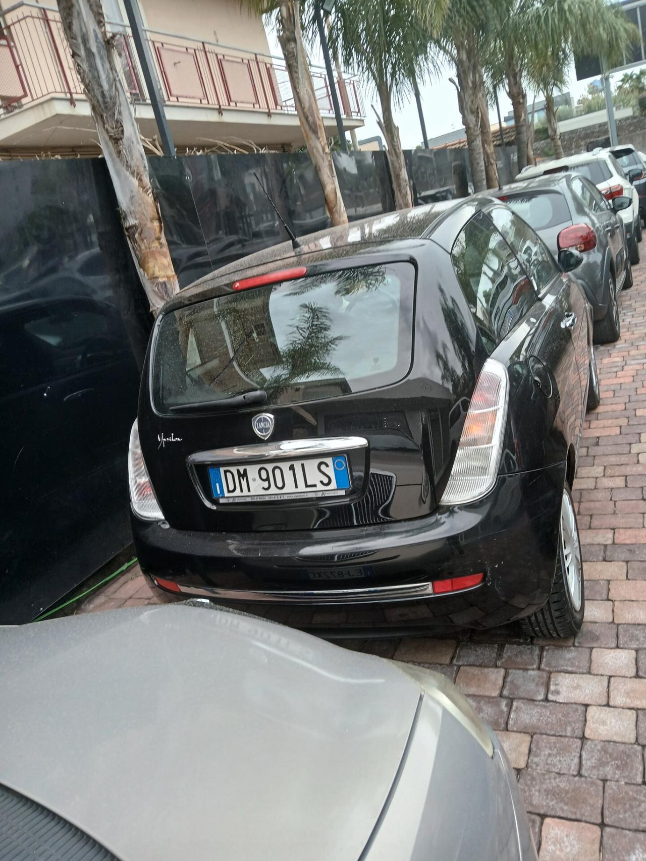 Lancia Ypsilon 1.2 69 CV 5 porte Gold