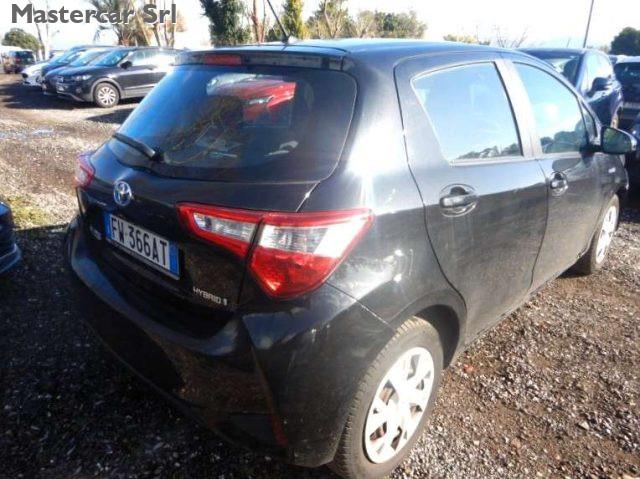 TOYOTA Yaris Yaris III 2017 5p 1.5h Business - FW366AT