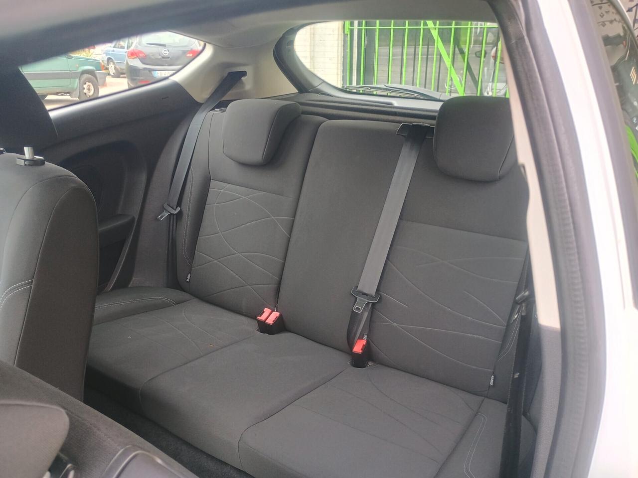 Ford Fiesta 1.4 3 porte Bz.- GPL NEOPATENTATI