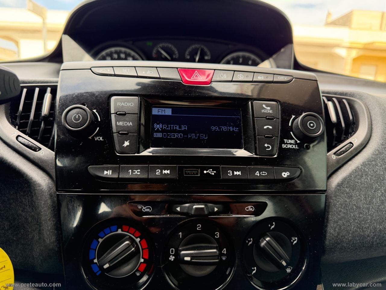 LANCIA Ypsilon 1.0 FireFly 5pS&S Hyb. Eco Silv.