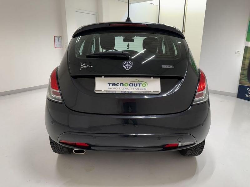 Lancia Ypsilon Ypsilon 1.0 FireFly 5Pt S&S Hybrid Ecochic Gold