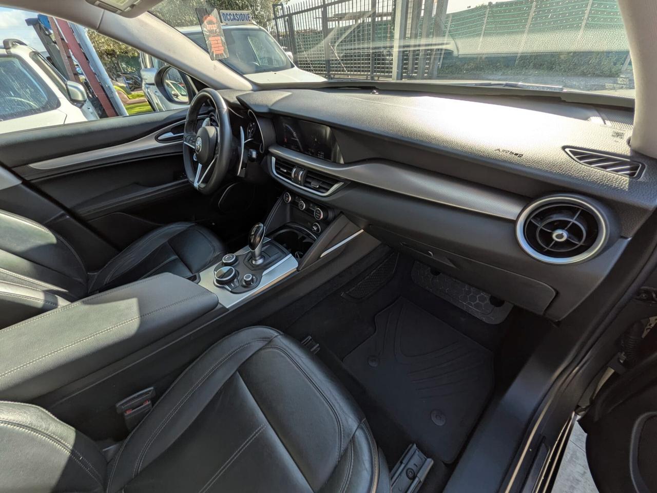 Alfa Romeo Stelvio 2.2 Turbodiesel 210 CV AT8 Q4 Super CAMERA