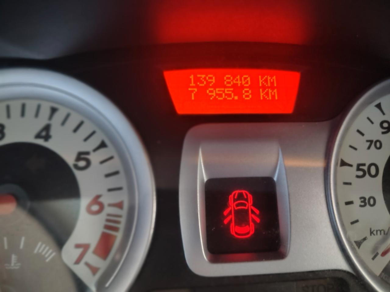 Renault Clio 1.2 16V 3 porte Le Iene