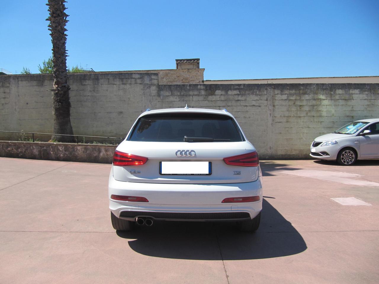 Audi Q3 2.0 TDI quattro S tronic Line Edition - automatico