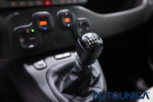 FIAT Panda Cross 1.0 FIREFLY S&S HYBRID NEOPATENTATI