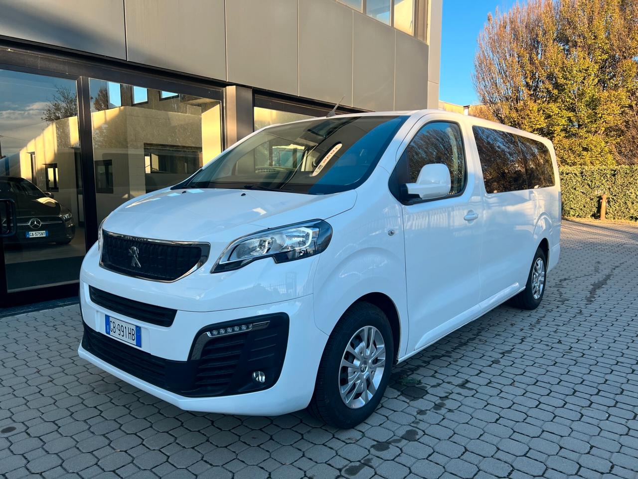 Peugeot Traveller BlueHDi 150 S&S Long Business