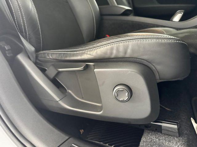 VOLVO XC40 2.0 D3 150 CV Geartronic R-design