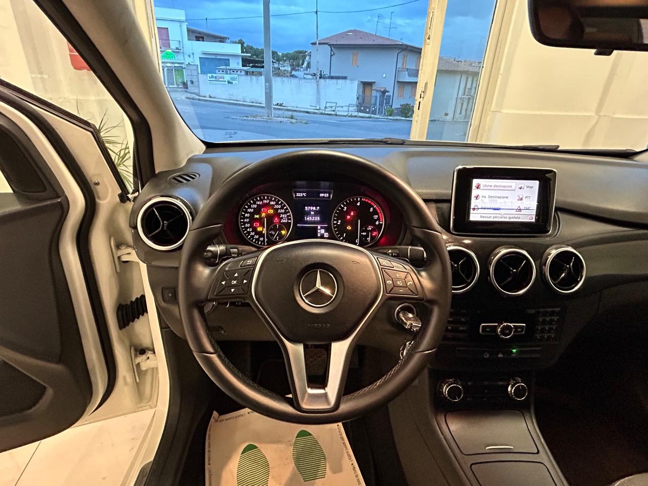 Mercedes-benz B 180 CDI Automatic Executive