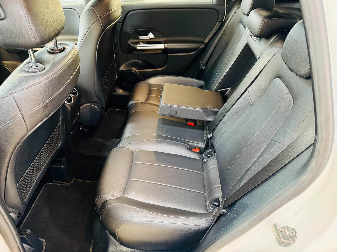 Mercedes B 180d Autom. LED/Display PRO/RetroCam/Premium