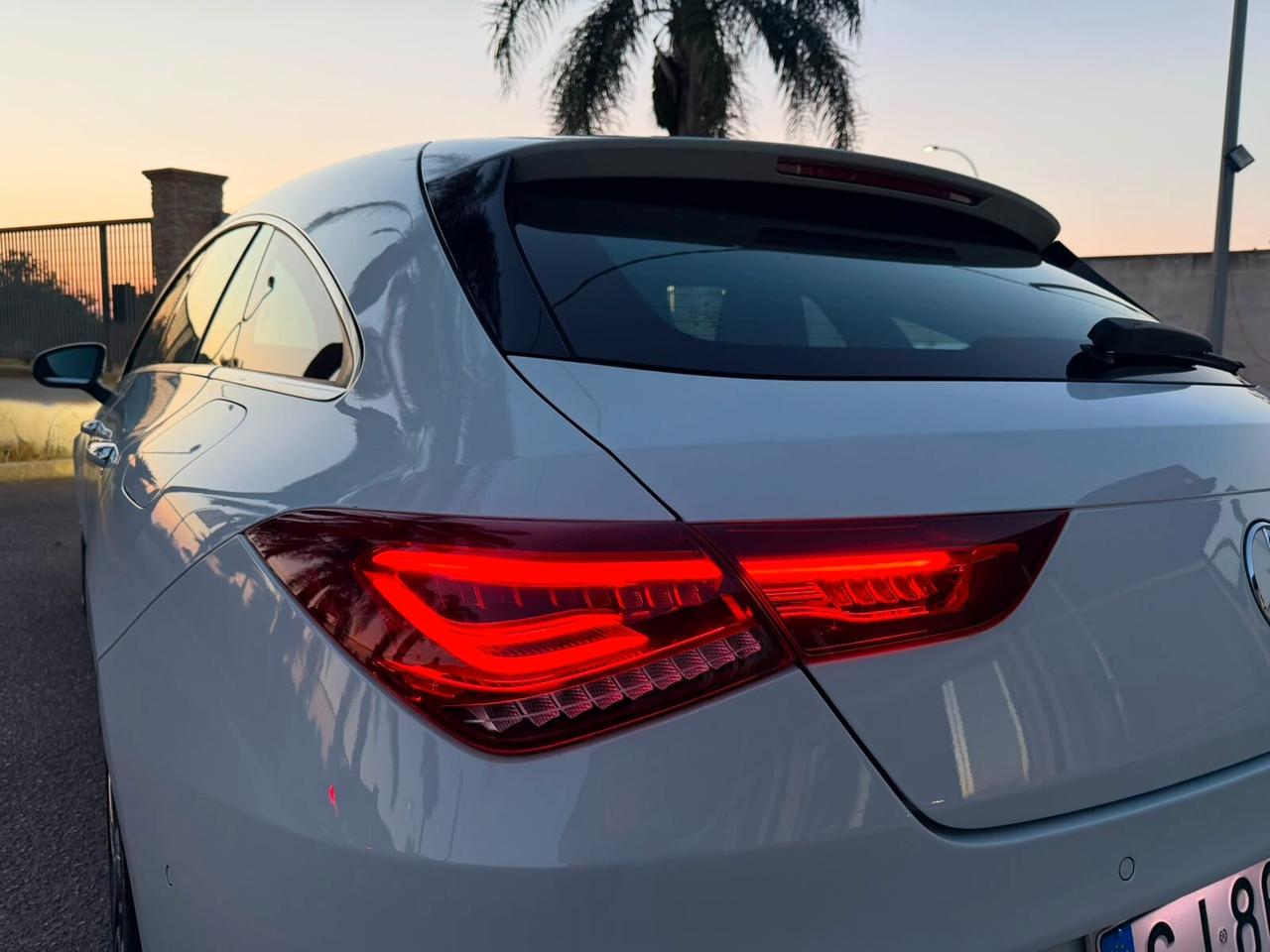 Mercedes-benz CLA 200d Automatic SB Premium AMG Led Ambient