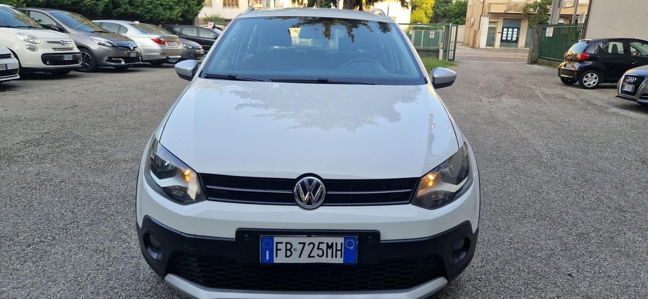 Volkswagen Polo Cross 1.4 TDI 90 CV 5p. Business N