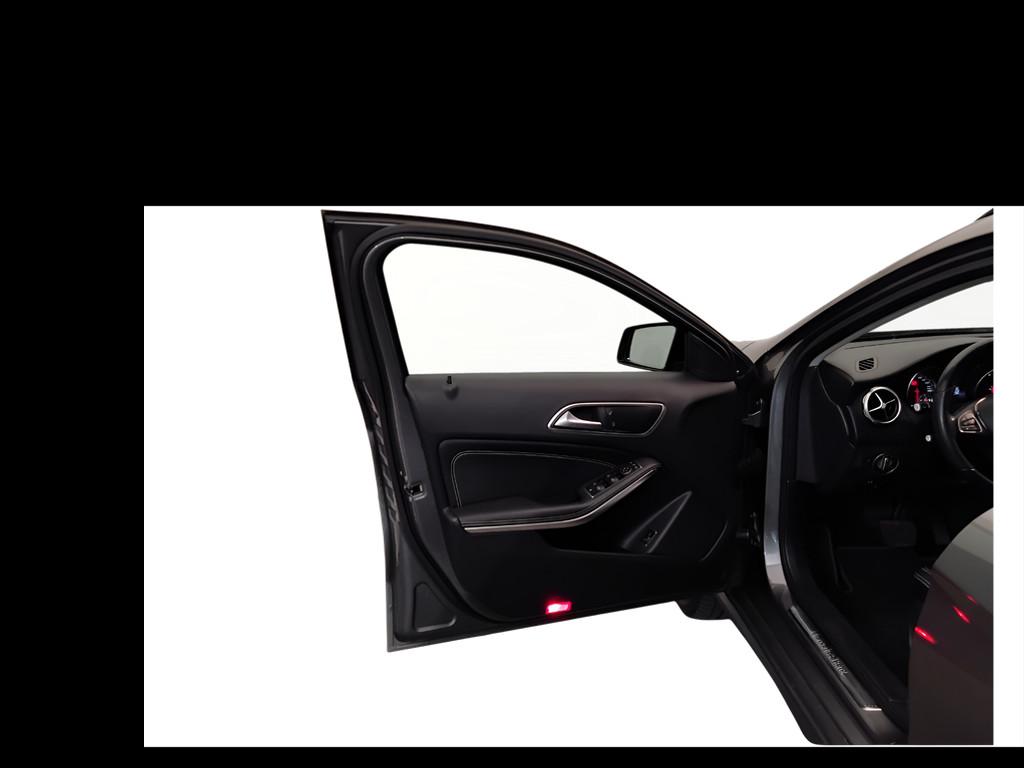 Mercedes-Benz GLA-X156 2017 - GLA 200 d Sport auto
