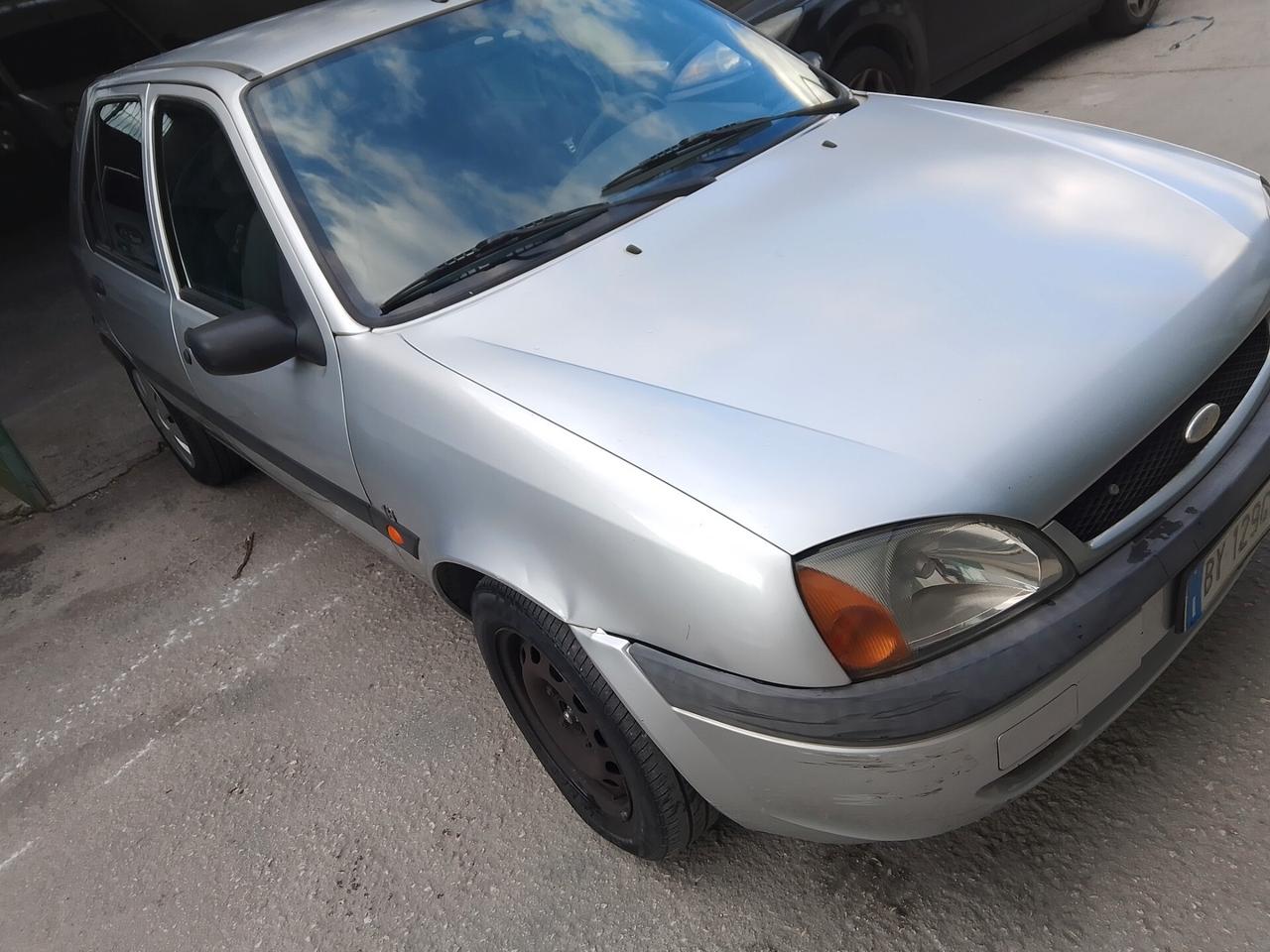 Ford Fiesta 1.4 16V 5p. Zetec