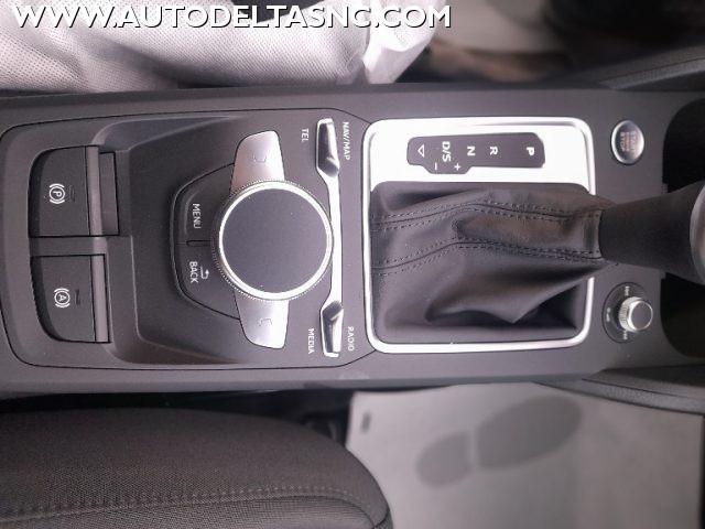 AUDI Q2 35 TDI quattro S tronic S line Edition