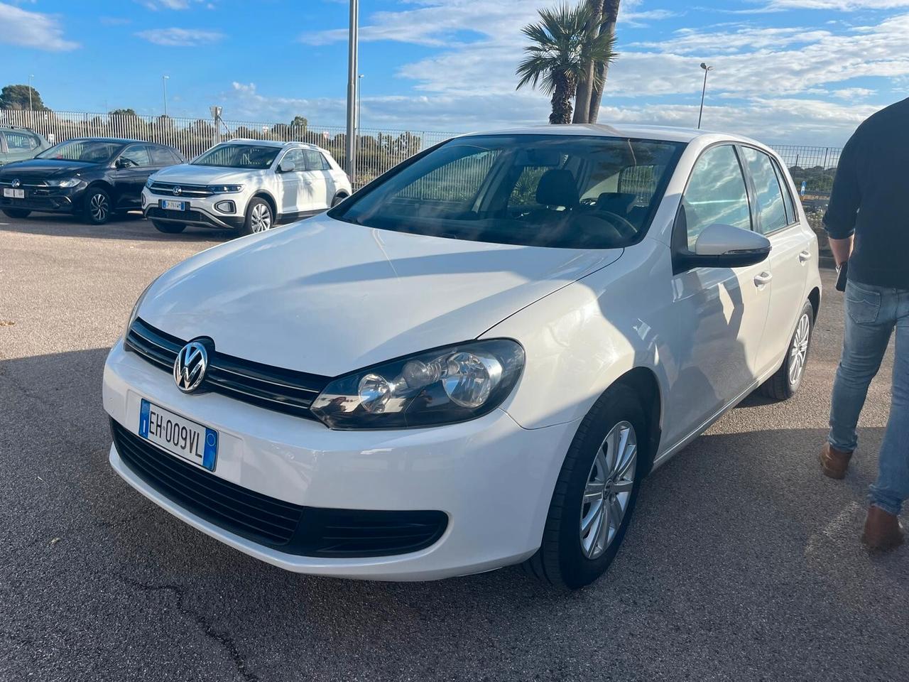 Volkswagen Golf 1.6 TDI DPF 5p. Highline