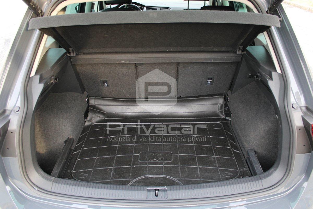 VOLKSWAGEN Tiguan 2.0 TDI 200 CV SCR DSG 4MOTION Elegance