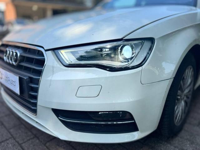 Audi A3 III 2013 3p 1.6 tdi Ambition
