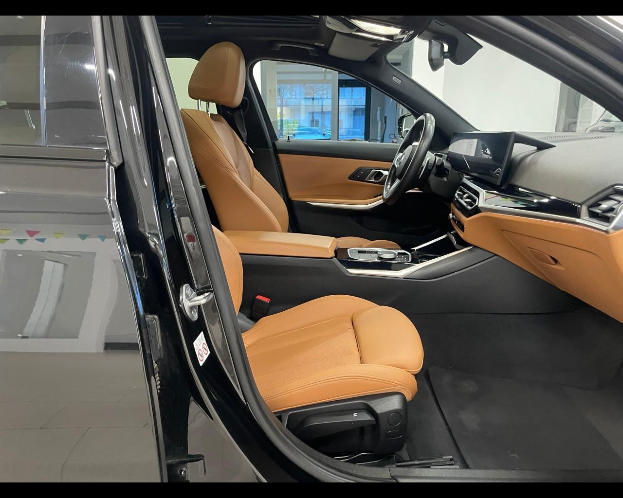 BMW Serie 3(G20/1-80/1) - 330d 48V xDrive Touring Msport