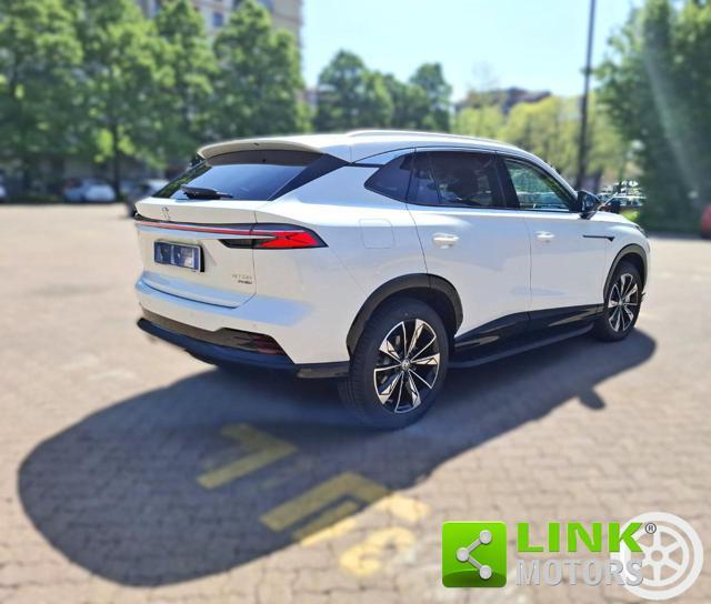MG HS HEV Luxury PLUG-IN