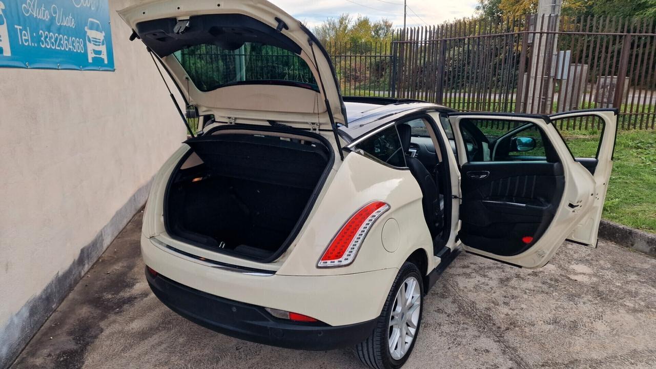 Lancia Delta 1.6 MJT Platino "TETTO APRIBILE"